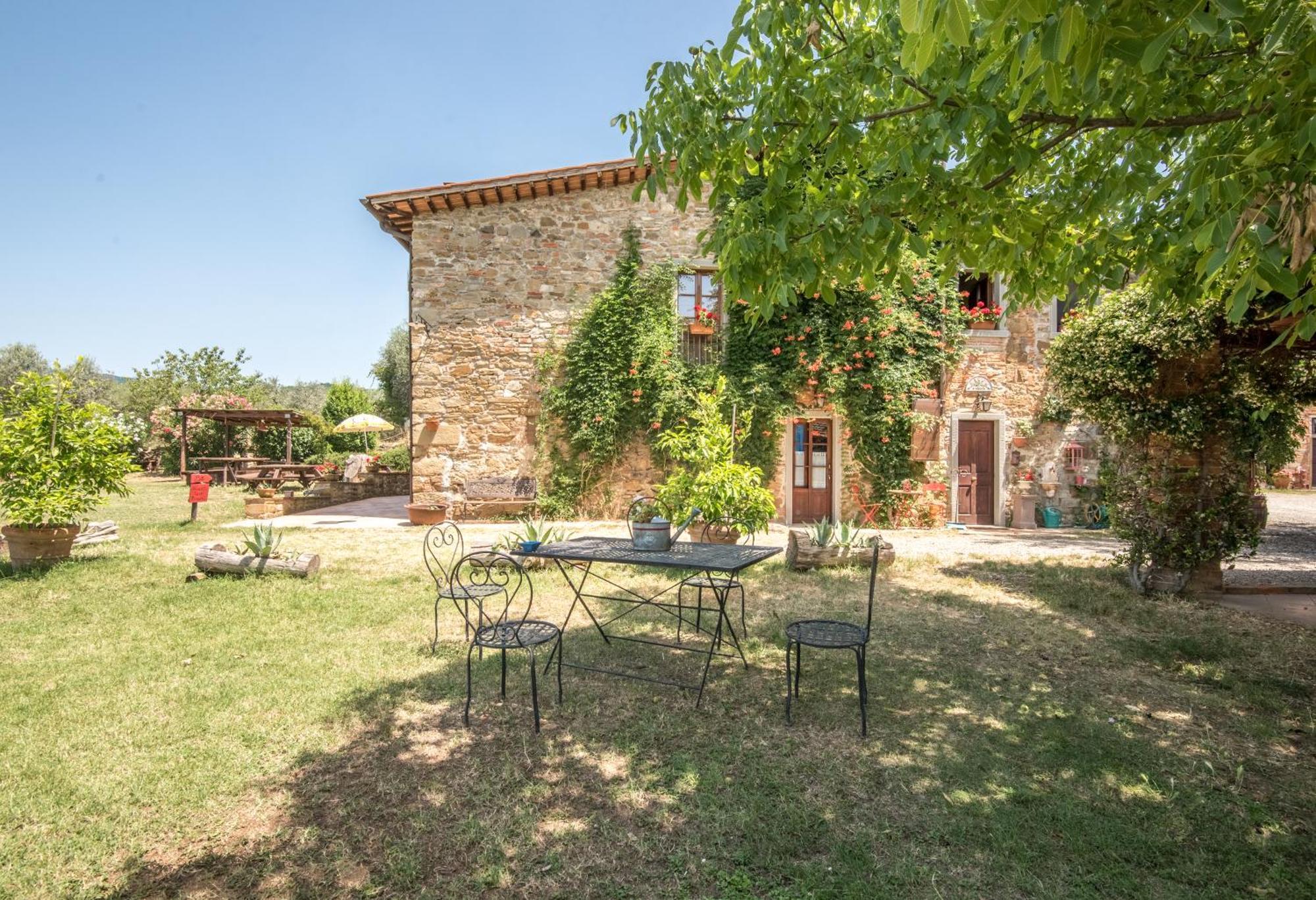 Villa Poggio Primo - Bilocale Brando Castiglion Fibocchi Exterior foto